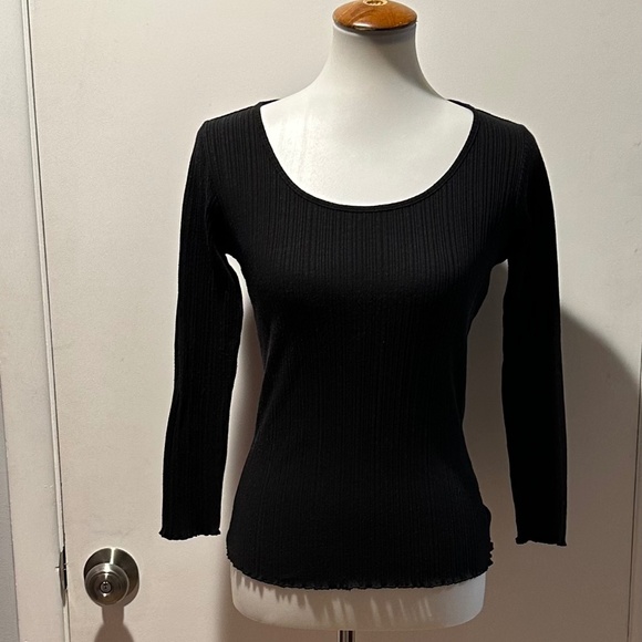 Vince Long Sleeve Black Shirt- Size‎ M.